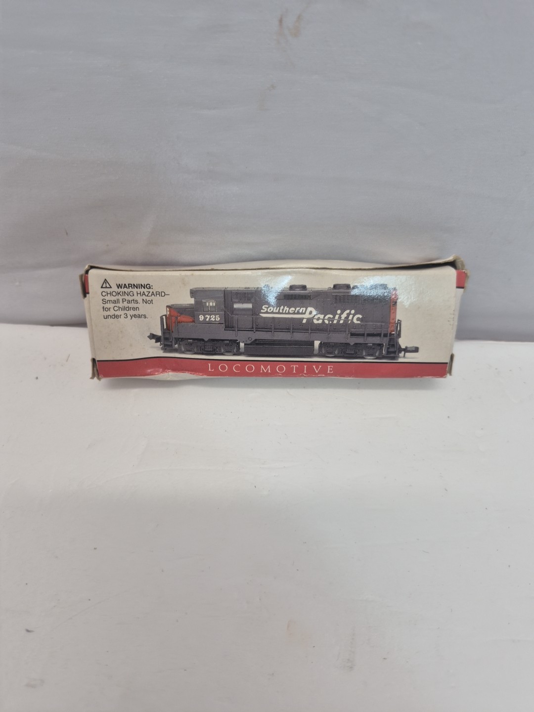 SOUTHERN PACIFIC SP 9725 LOCOMOTIVE TRAIN NO. 418 HIGH SPEED