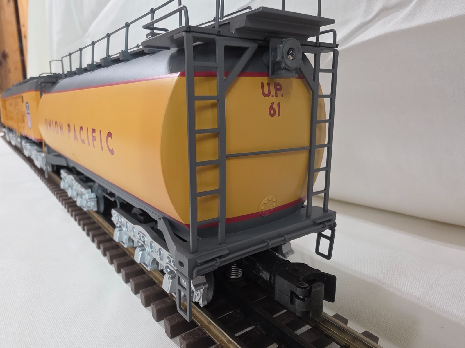 Lionel Legacy Diecast Union Pacific Veranda Turbine #61 NIB