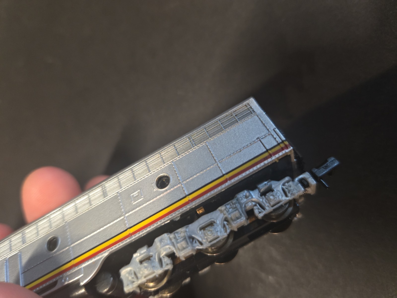Life-Like Santa Fe E8 Locomotive 7158 AT&SF Broken Footrails! See Details!