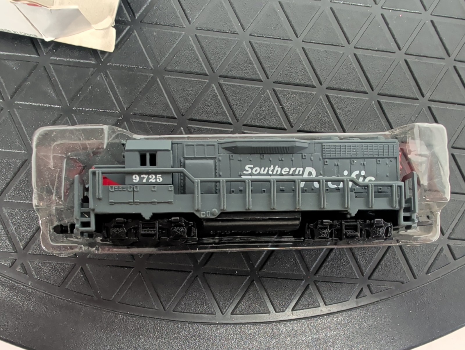 Southern Pacific Locomotive Train High Speed Metal Products Scale Railroad