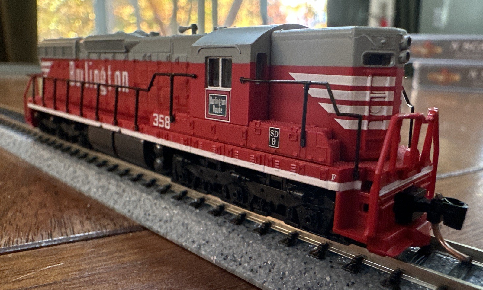 Life-Like N Scale Loco #7770 EMD SD-7 Burlington CB&Q #358 NOS NY