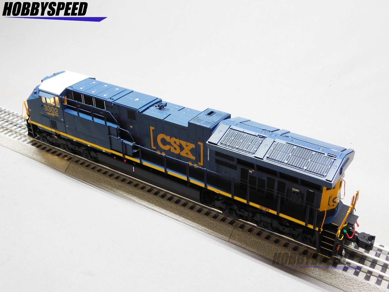 LIONEL BTO CSX LEGACY ET44AC #3302 DIESEL LOCOMOTIVE ENGINE O GAUGE 2533472 NEW