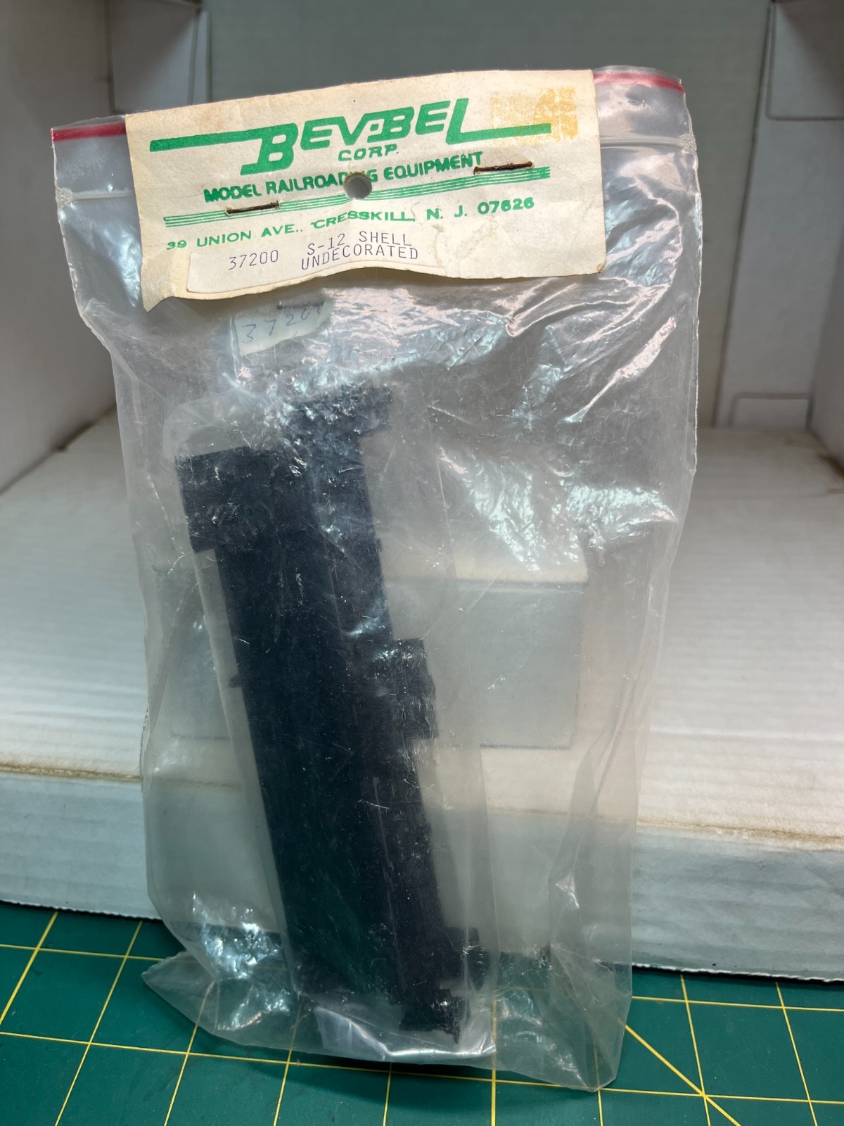 ATHEARN BEV-BEL HO UNDECORATED BALDWIN S-12 SWITCHER BODY SHELL SANTA FE UP