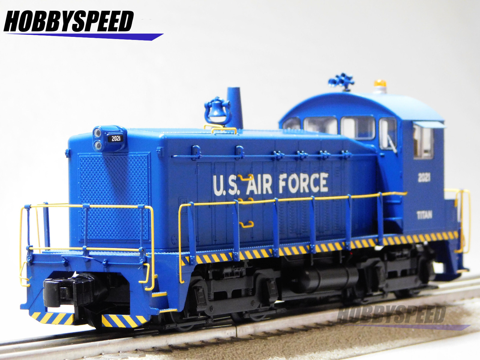 LIONEL US AIR FORCE LEGACY SW8 #2021 DIESEL ENGINE LOCOMOTIVE train 2433710 NEW