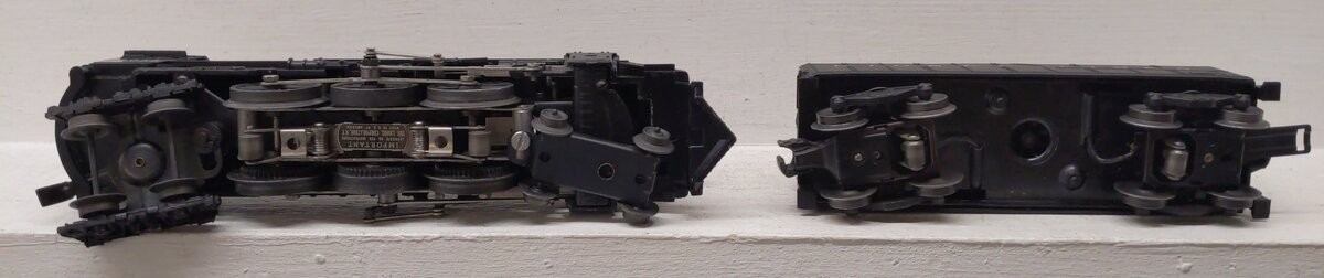Lionel 2055 Vintage O 4-6-4 Hudson Steam Locomotive with 6026W Tender