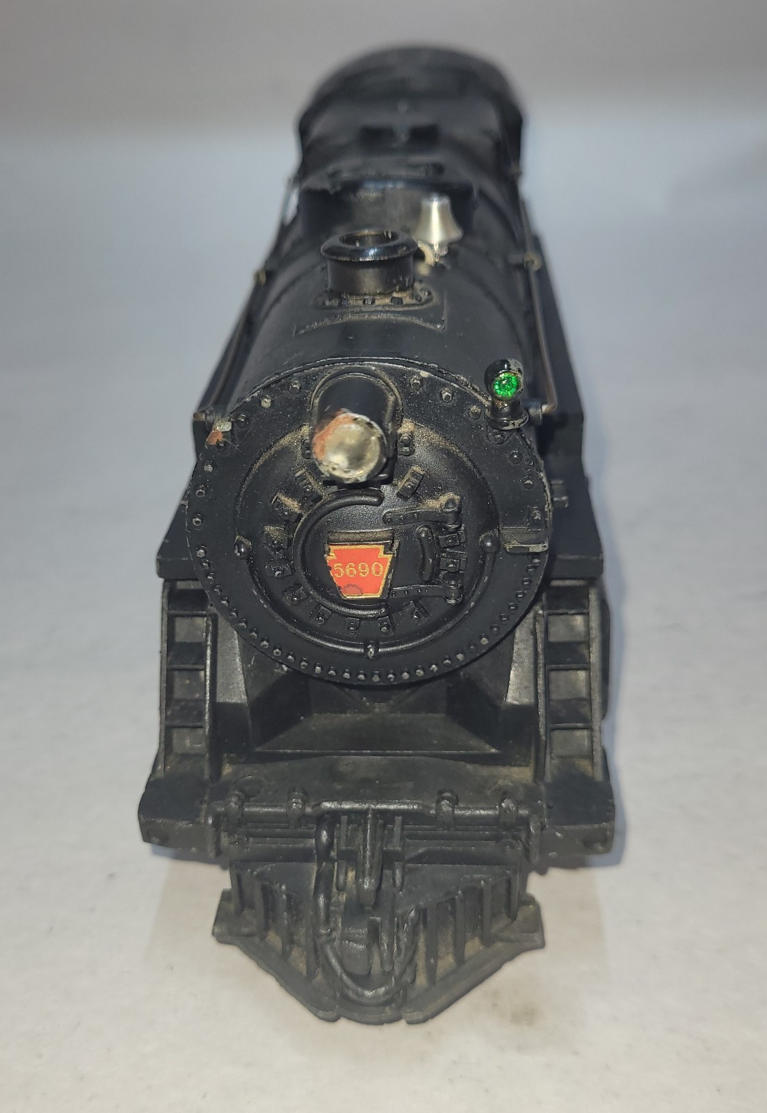 Postwar Lionel O Gauge 2-6-4 Steam Locomotive #2025 + Tender Runs Well!