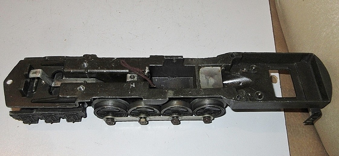 LIONEL #671/#2020TURBINE LOCOS 1947-1949 MODELS ,FRAME ,W/DRIVERS/RODS ETC