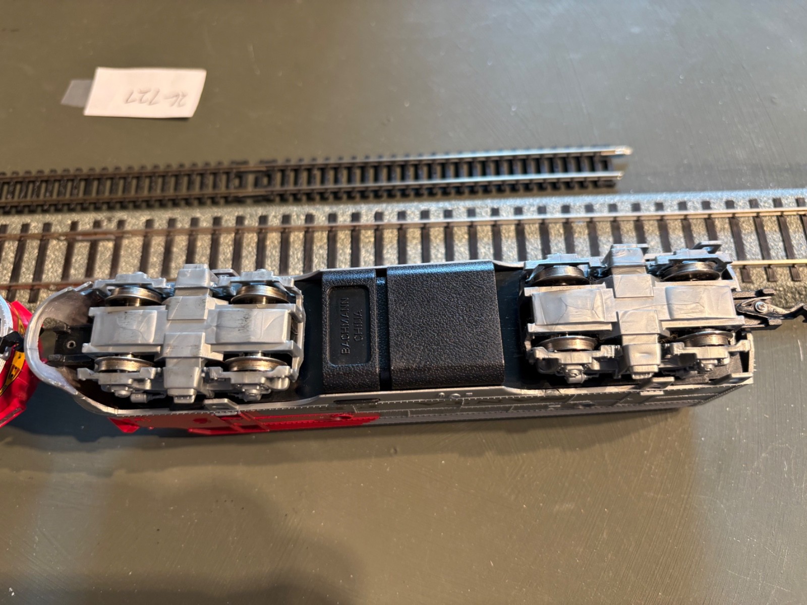 Mechanics Special: 2 HO Santa Fe F7A #307 Locomotives (26-727)