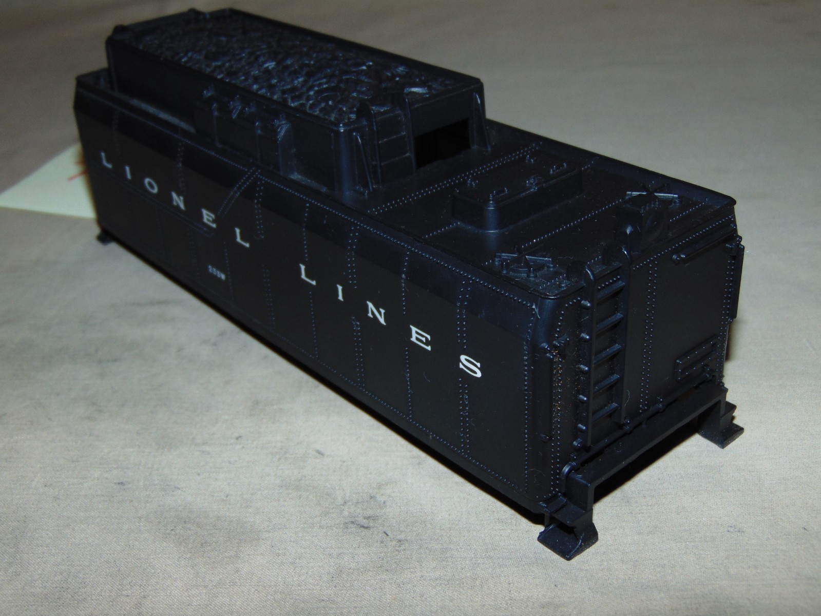 LIONEL 6026 233W ORIGINAL LIONEL LINES TENDER SHELL ONLY WITH 4 STEPS T4