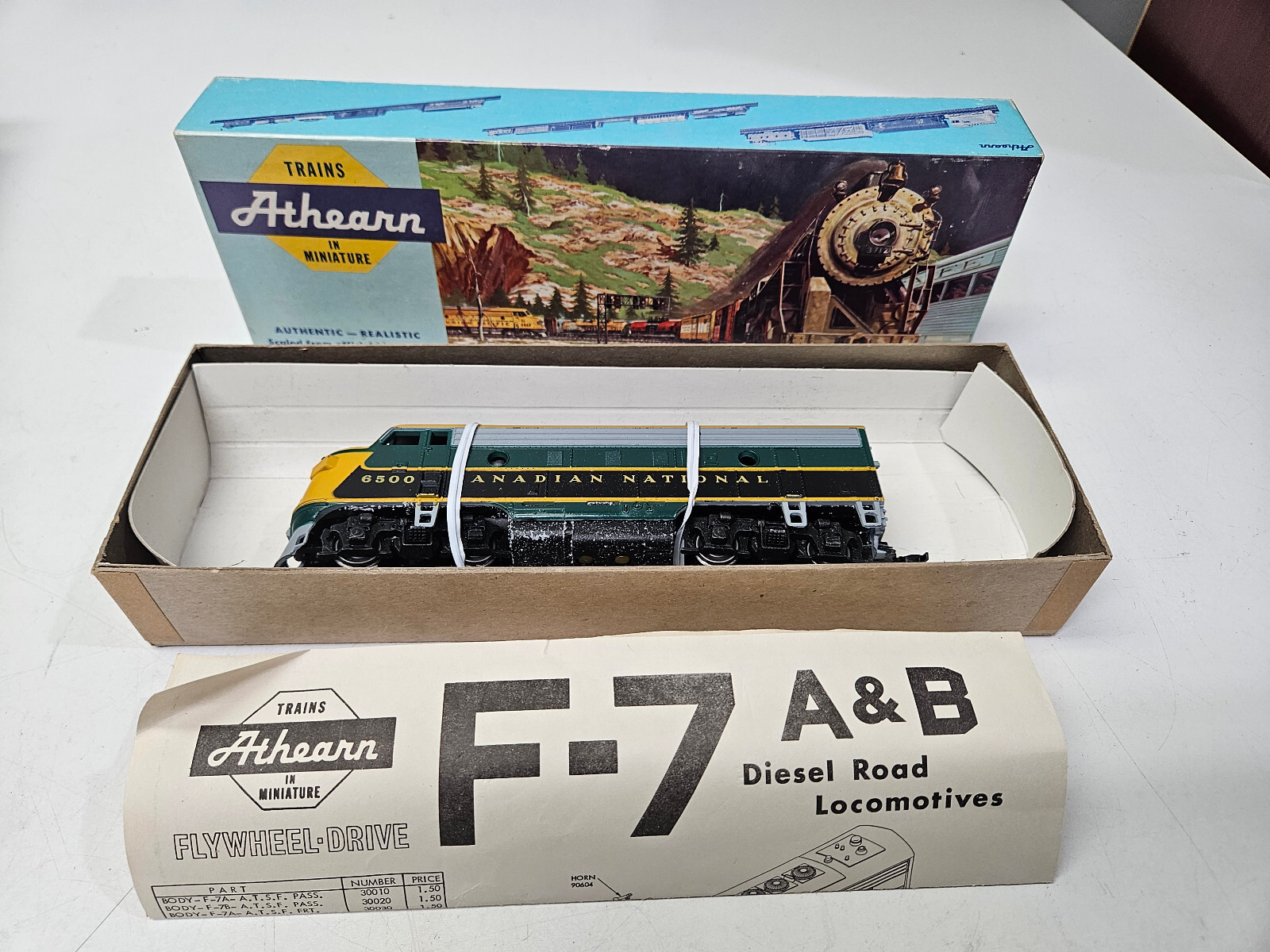 Athearn HO Scale Canadian National 6500 Powered F7A Engine