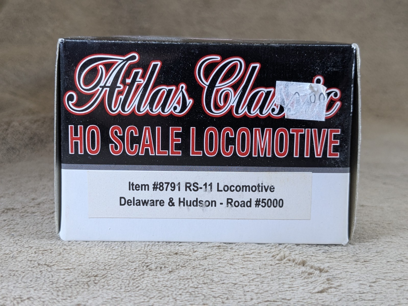 Atlas 8791 HO Scale Delaware & Hudson RS-11 Diesel Locomotive #5000