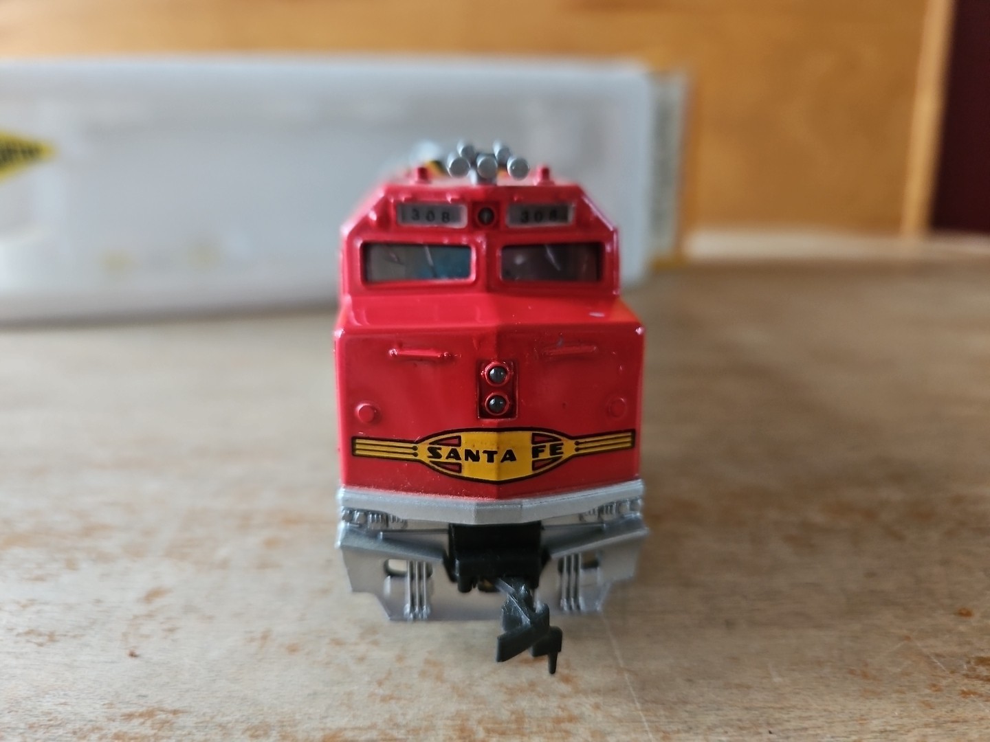 Bachmann HO Scale 0676 EMD F40PH Diesel Locomotive in Box
