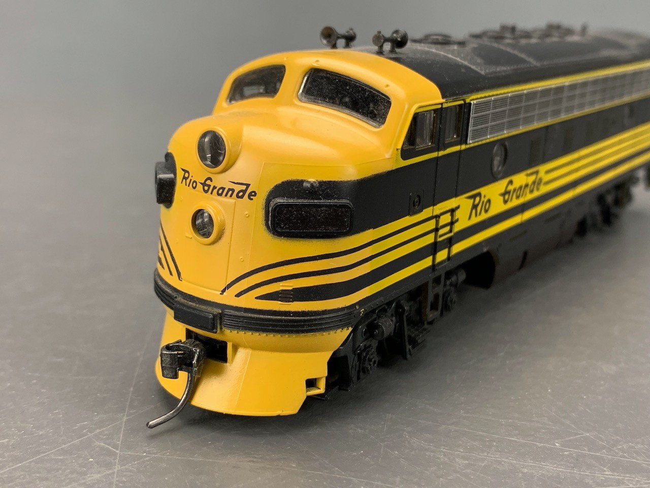 HO Stewart EMD F7A PH I Late Locomotive D&RGW Sgl Headlight KD’s HO7074