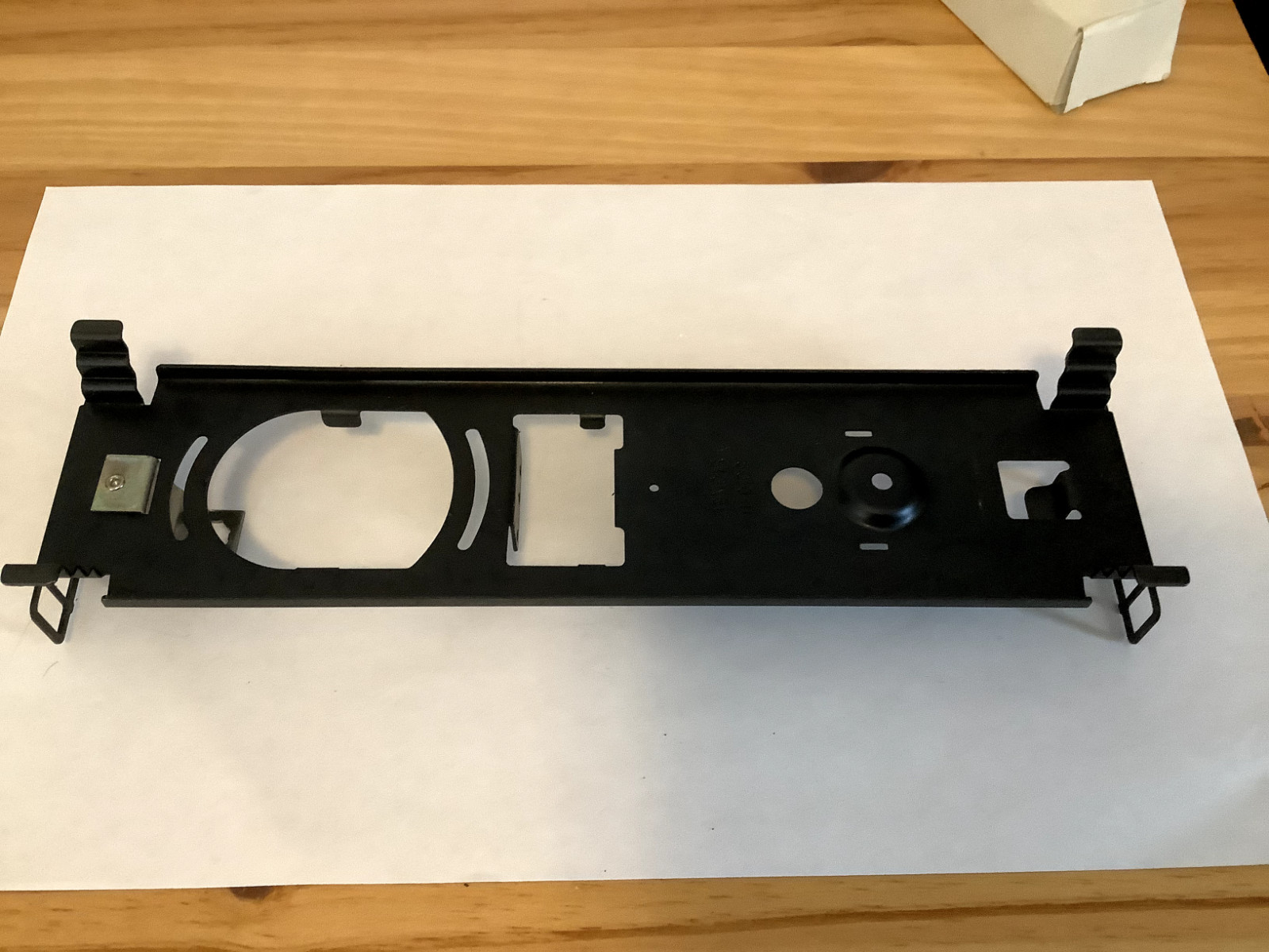 Lionel O-GAUGE; Switcher frame has 8010- 11 stamped never used