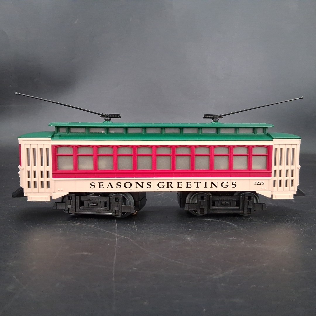 Industrial Rail Seasons Greetings Powered Holiday Trolley 027 Scale Christmas