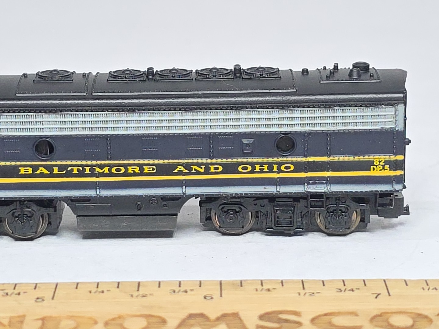 Life-Like N Scale F-7 Diesel Locomotive 7750 B&O Baltimore & Ohio Runs No Box