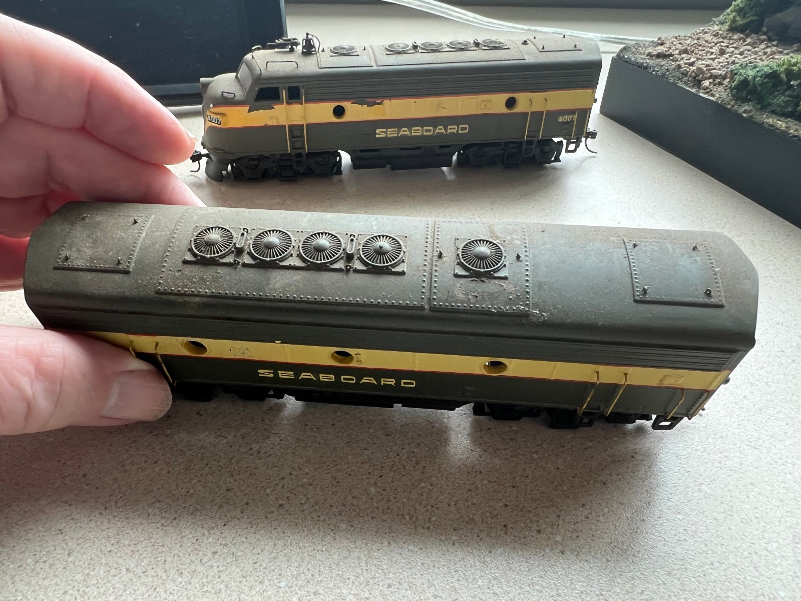 Custom ,Detailed, Dummies Athearn HO Scale F7A & B SEABOARD Green/Yellow