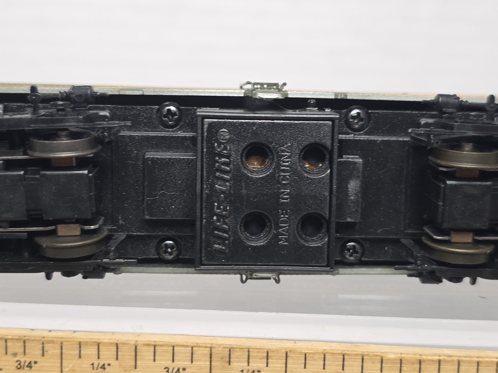 Proto 2000 HO Scale 8387 Spokane Portland & Seattle Dummy FB2 Diesel Loco NOS