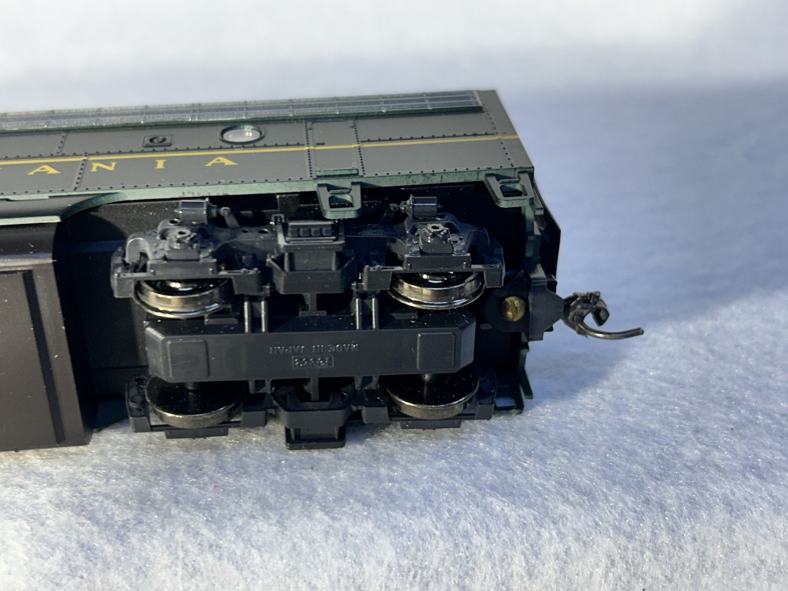 Stout Stewart/KATO F-7-A/B Phase I Late PENNSY Locos Both Powered