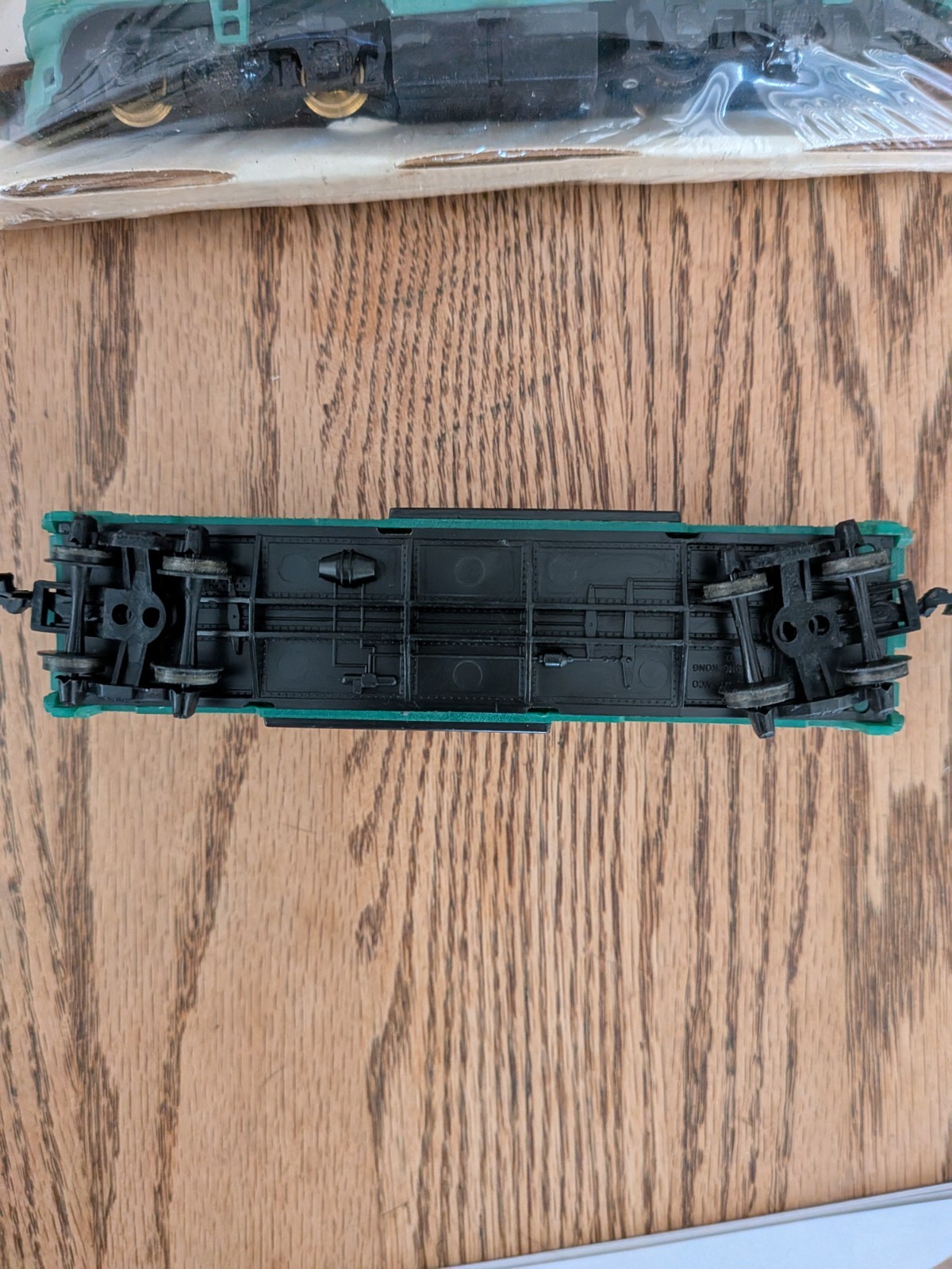 NEW Tyco Penn Central Engine #224R:1200 and Used Box Car #46150