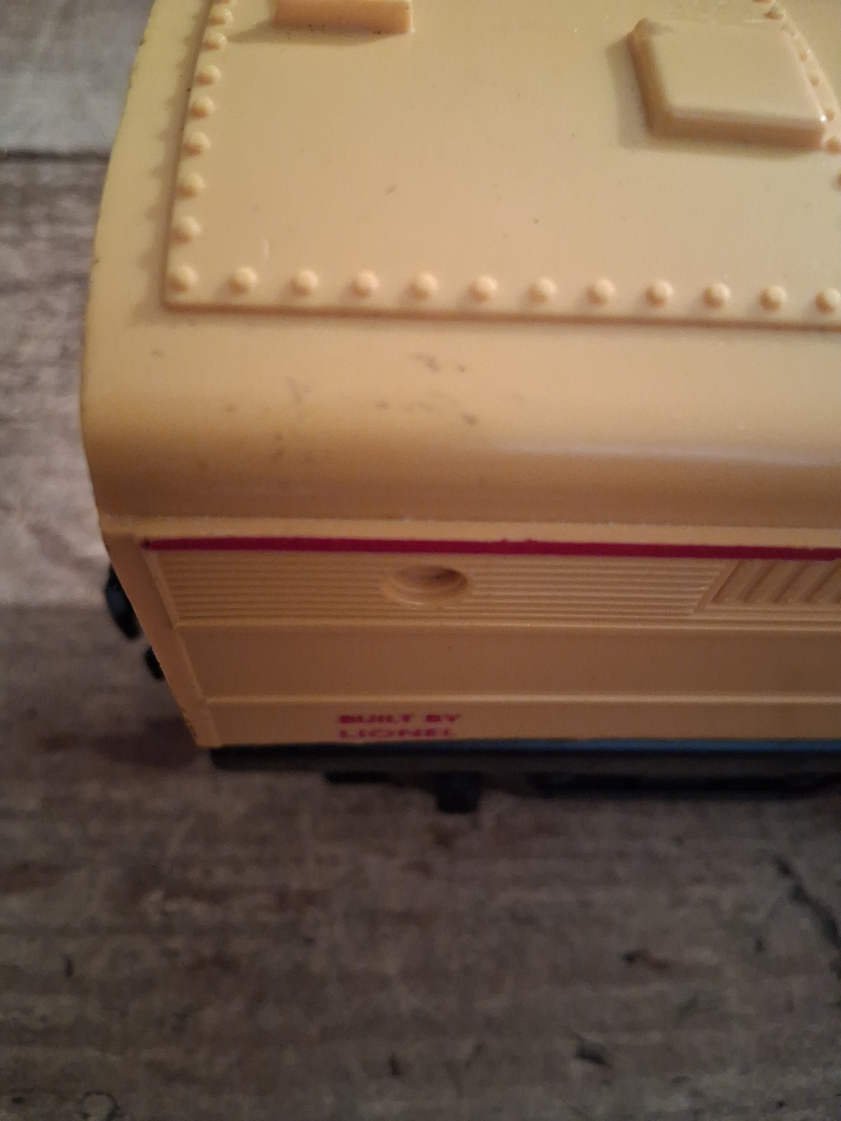 Lionel Postwar 1066 Union Pacific Yellow Alco Diesel Locomotive Plain Jane READ