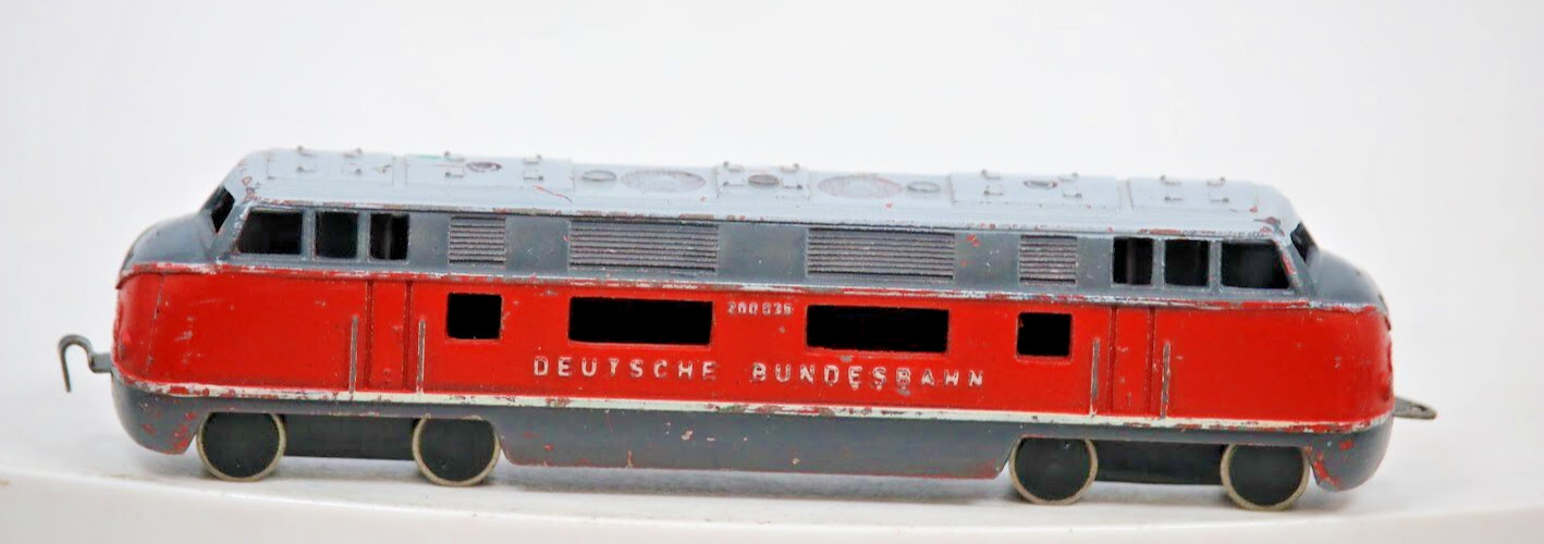 N Scale Dummy Deutsche Bundesbahn V200035 Diesel Locomotive