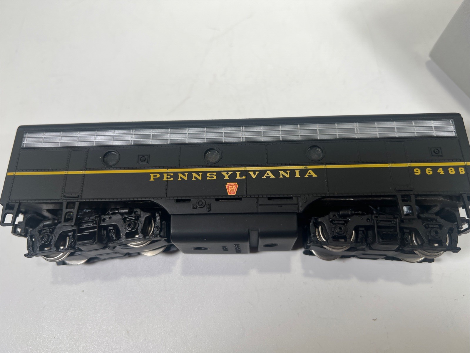 Bachman Plus HO Scale EMD F7B PRR # 9648B 11217