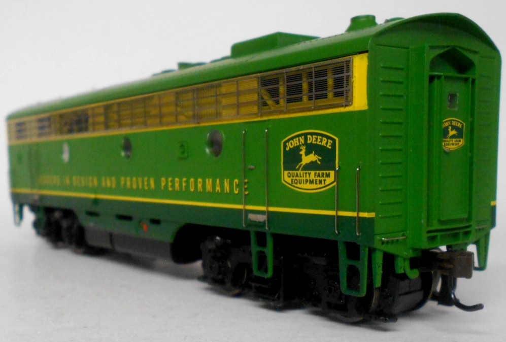 ATHEARN Genesis HO Scale #1638 Precision Locomotives F-7-A/B Set JOHN DEERE