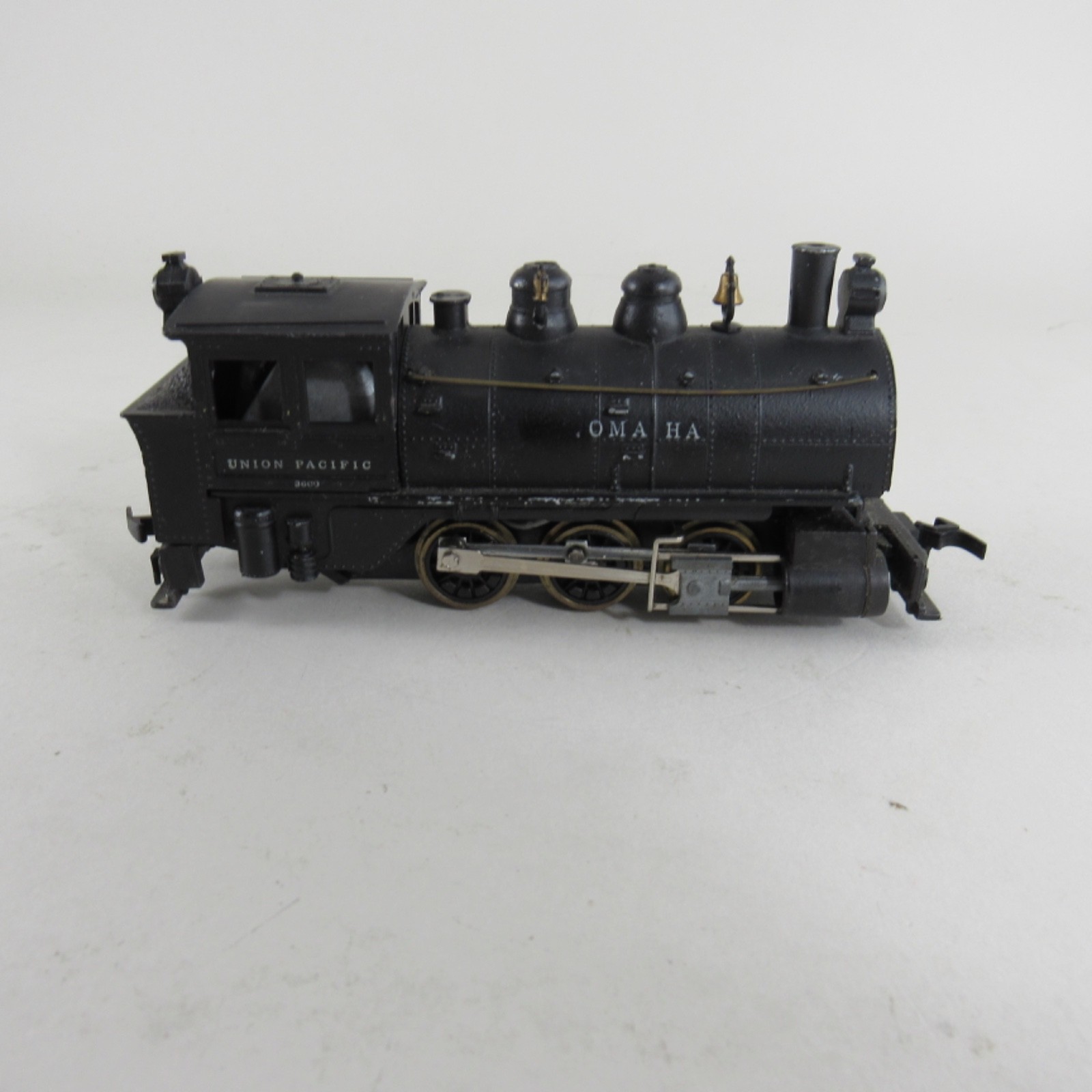 Revell HO Scale Union Pacific Steam Switcher Locomotive 0-6-0 Parts Or Repair