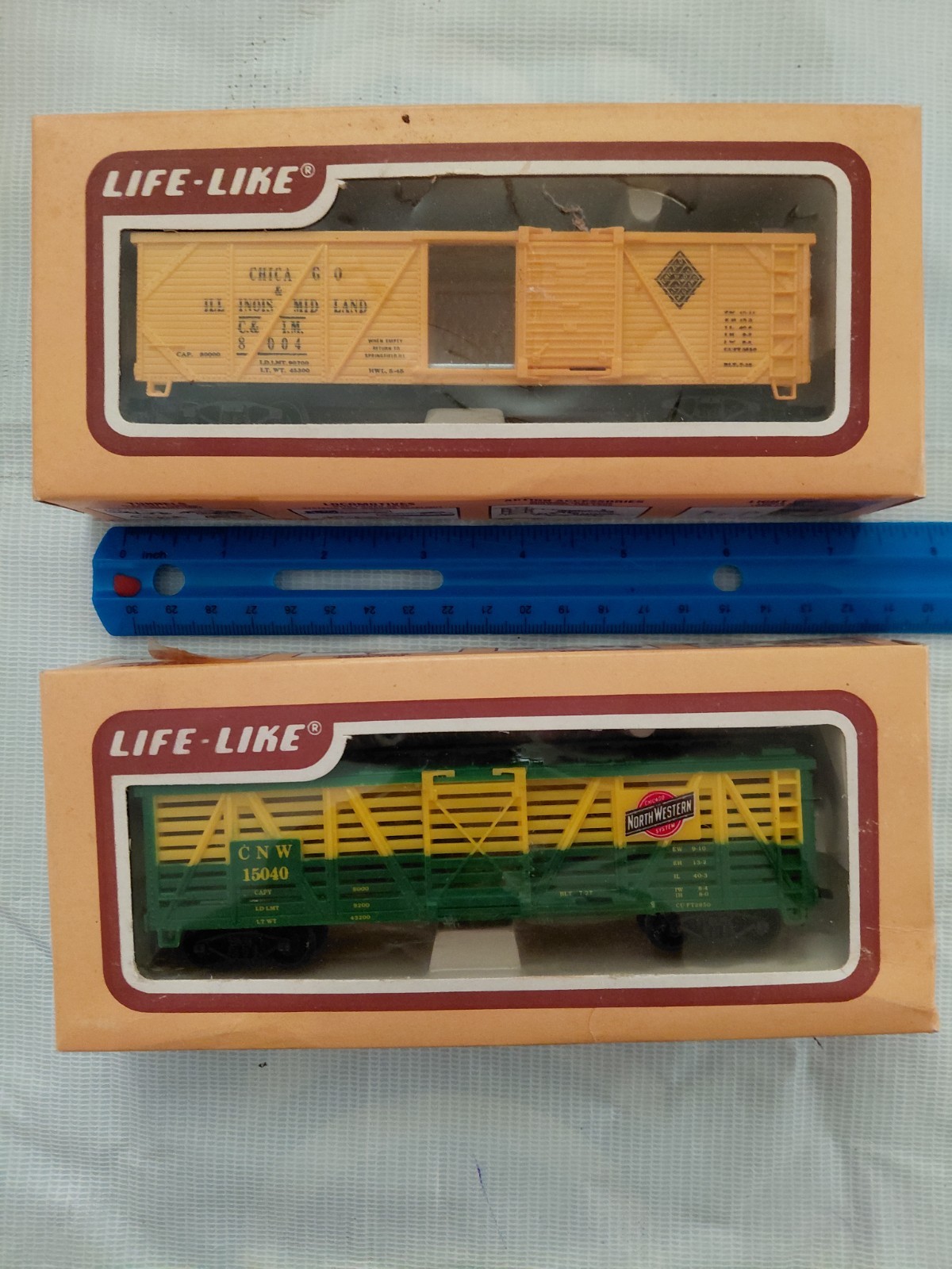 HO Athearn 89761 Chessie B&O GP40-2 GM50 Gold DC Missing Rails Horn Numbers