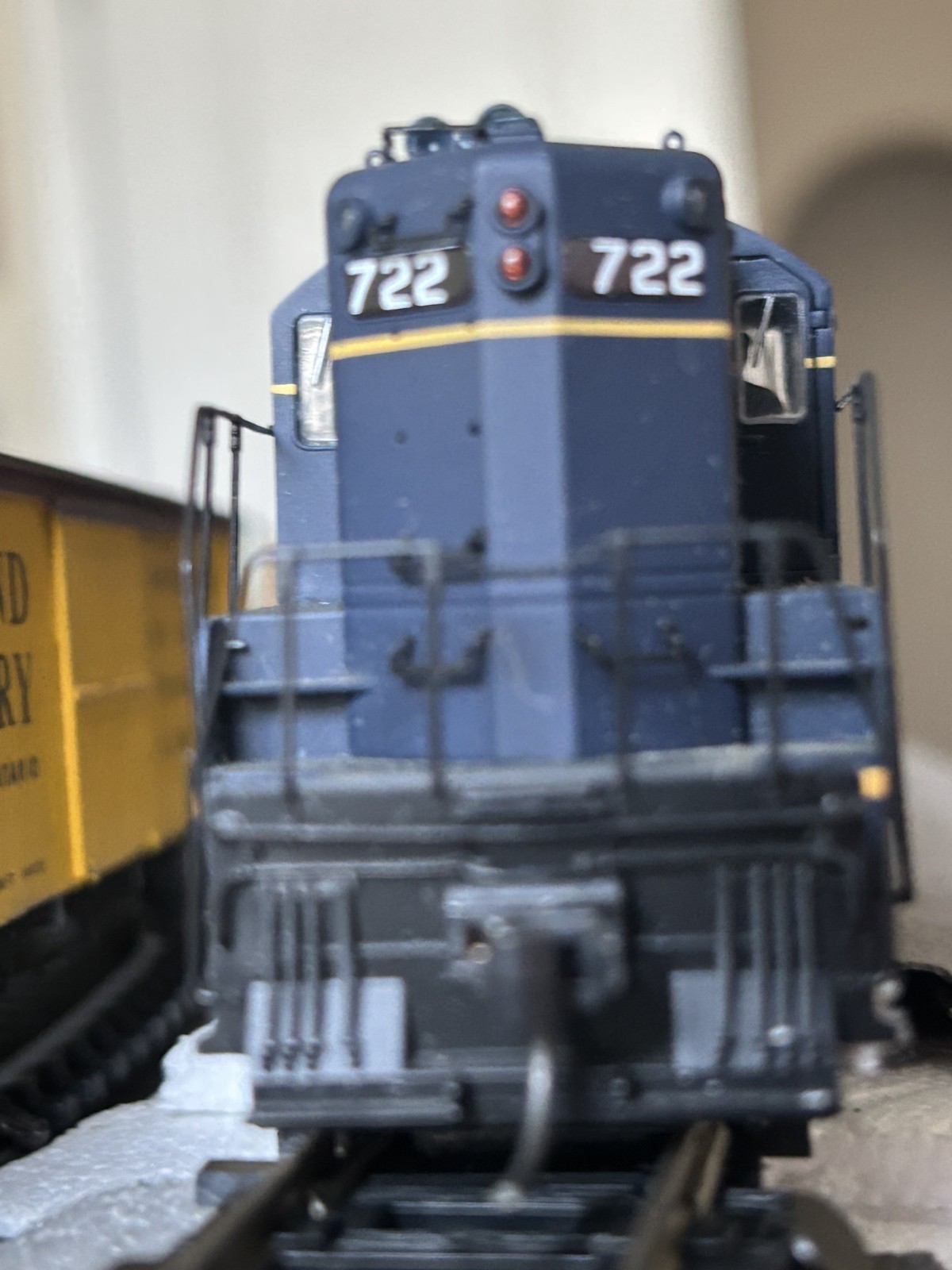 PROTO 2000 HO EMD GP7 Diesel Locomotive Baltimore & Ohio #722 DC Analog 23050
