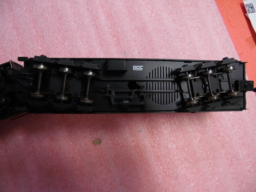 HO 610 NORFOLK WESTERN 4-8-4 “J Class” ENGINE & TENDER DCC