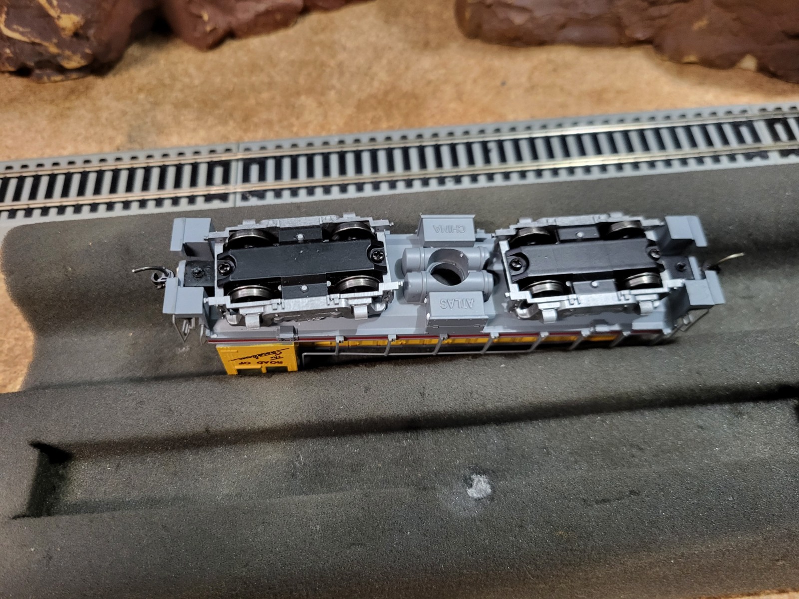 Atlas 8828 HO Scale ALCO S-3 Switcher Union Pacific #1250, $7/$3/$15 Ship