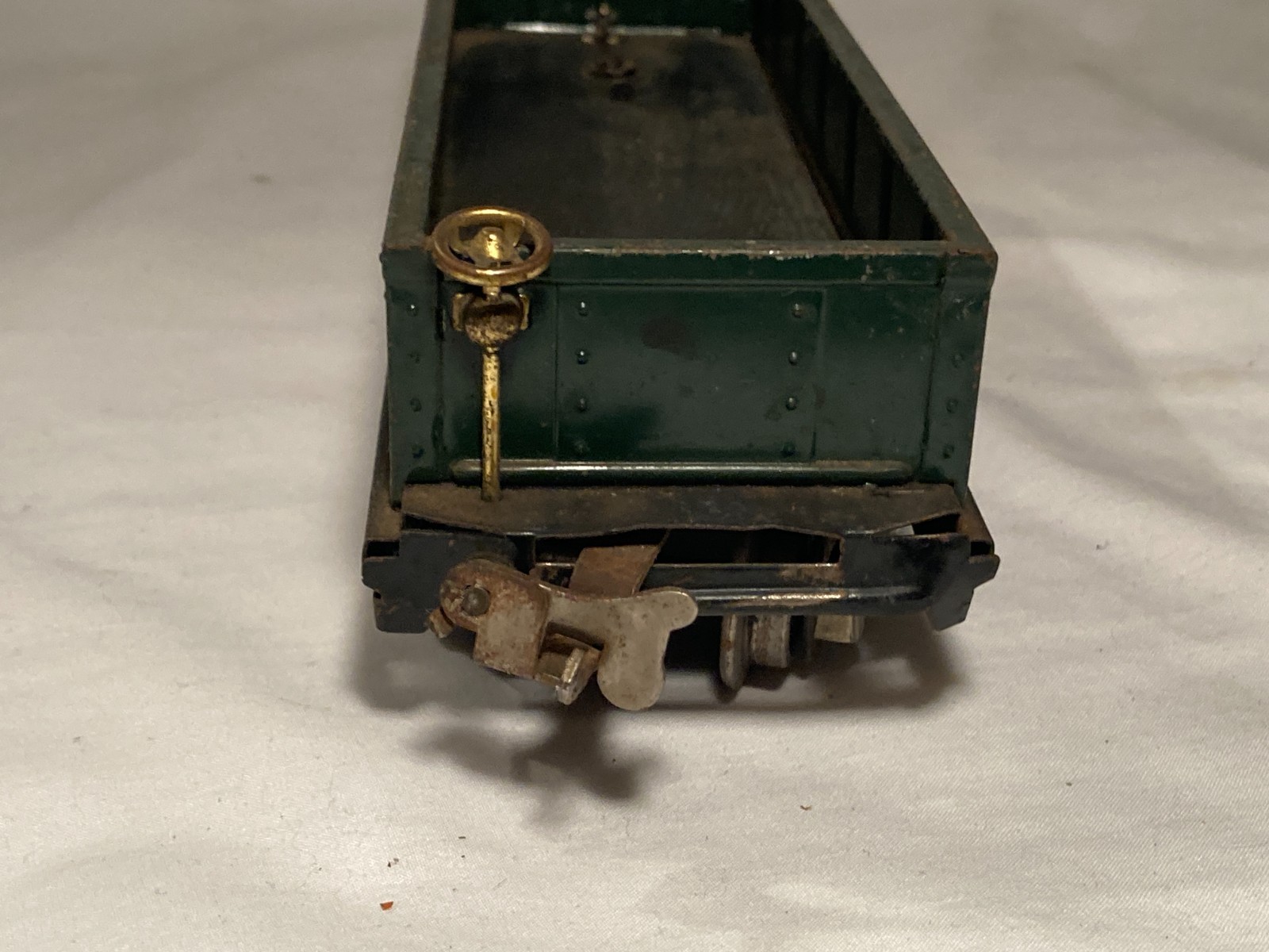 c1930s Prewar Lionel Lines No. 812 dark green and black Gondola Train Car
