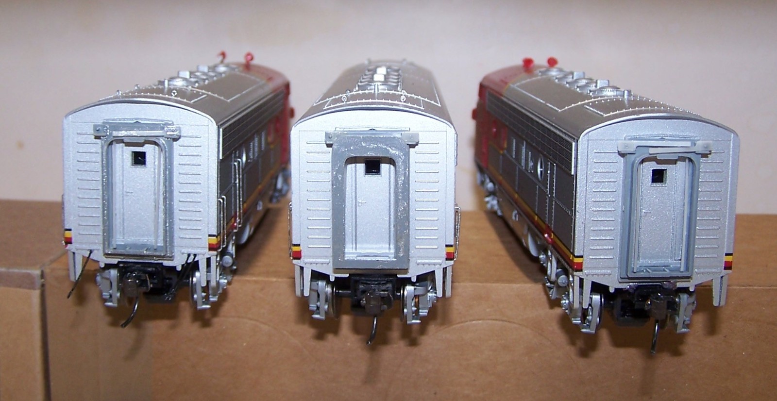 HO STEWART KATO F7a, F7b, F7a SANTA FE ATSF, DCC, NO SOUND, LED HEADLIGHT