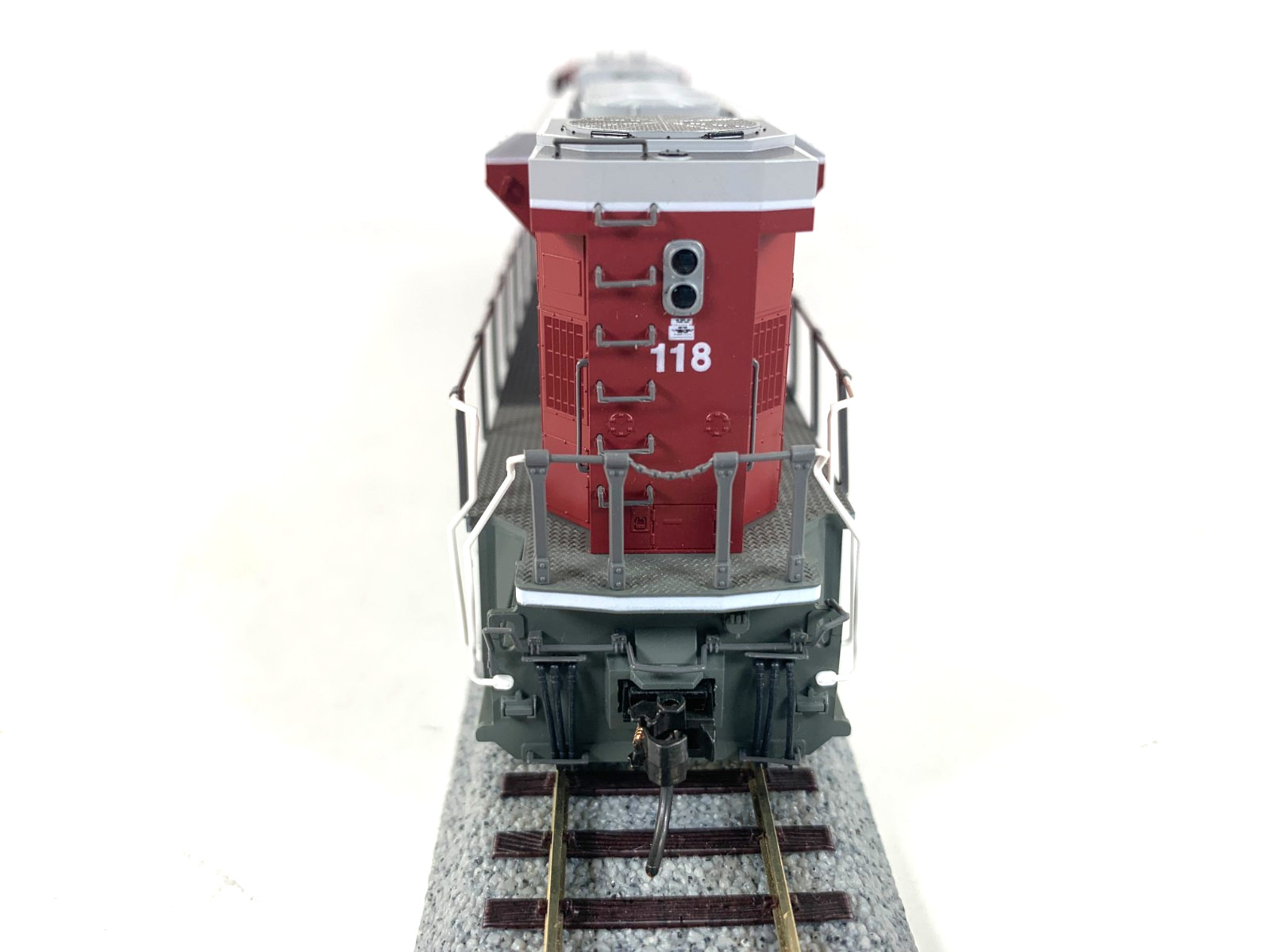 HO Kato 37-6360 CEFX CIT Railroad #118 SD90/43MAC Diesel- DCC