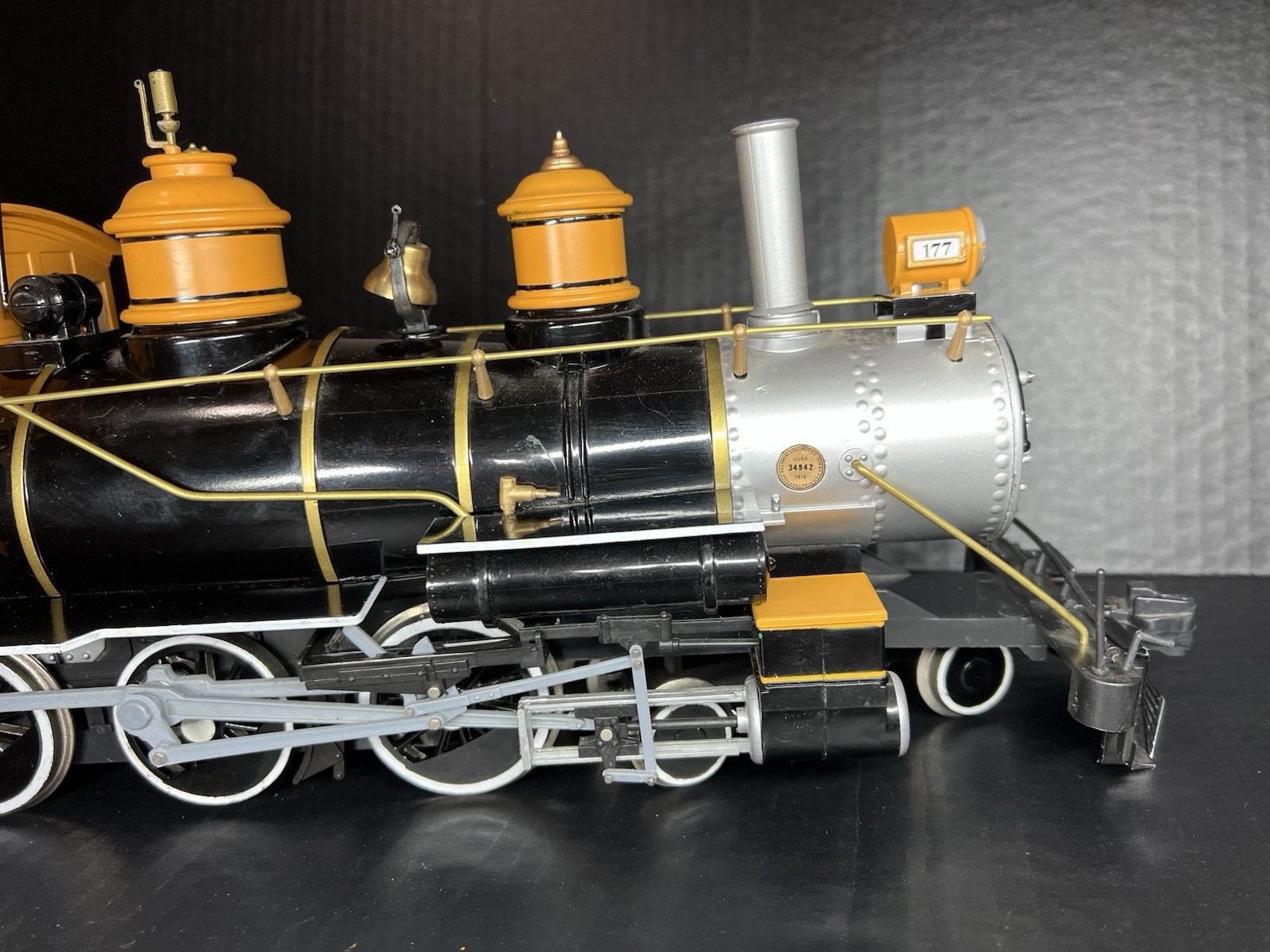 Vintage Steam Locomotive Model No. 177 – Large Display Train