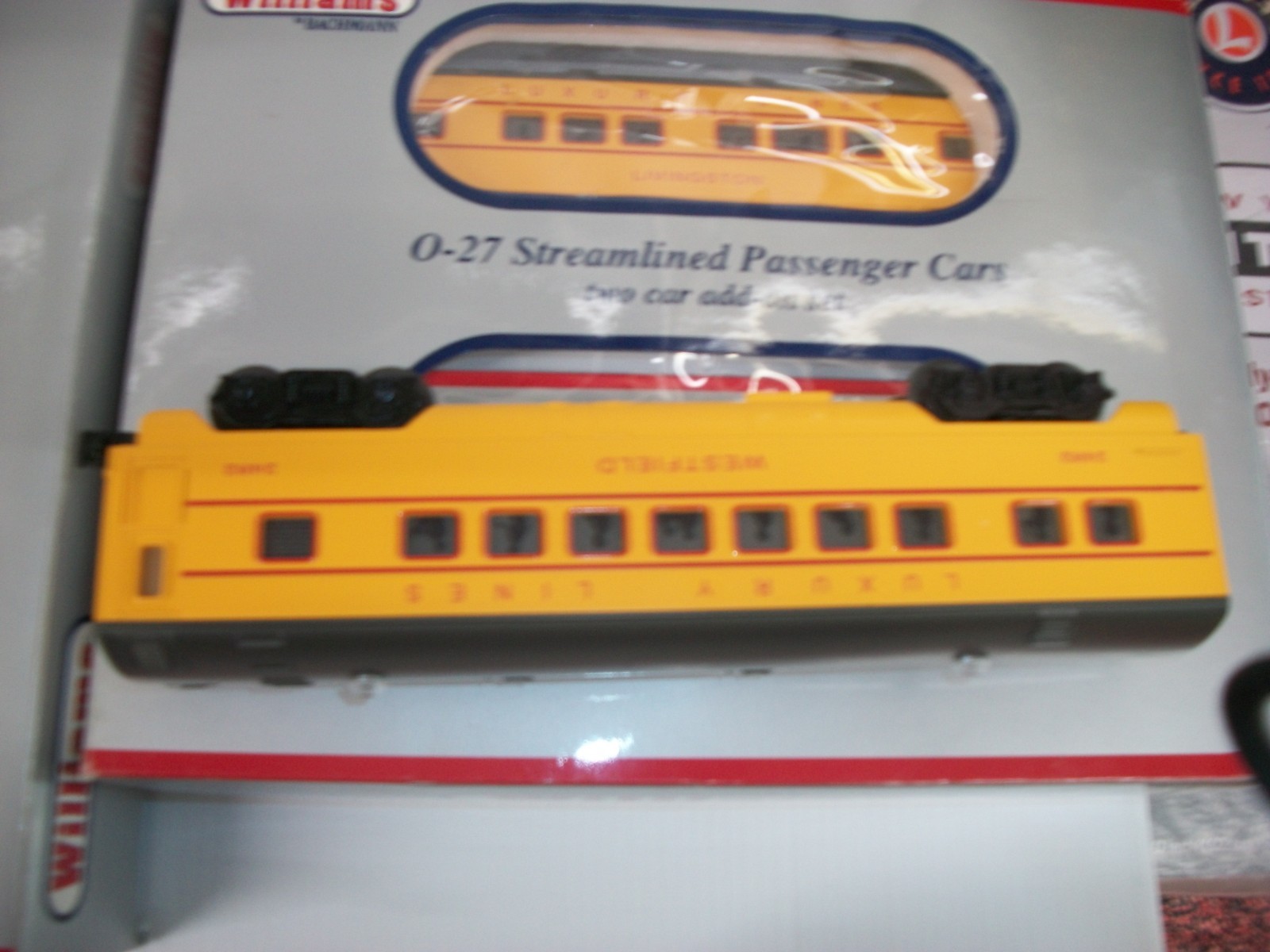 WILLIAMS O ” UNION PACIFIC GP-9 ,& 5 PASSENGER CARS (11″) BOXED ” LOT # 46600