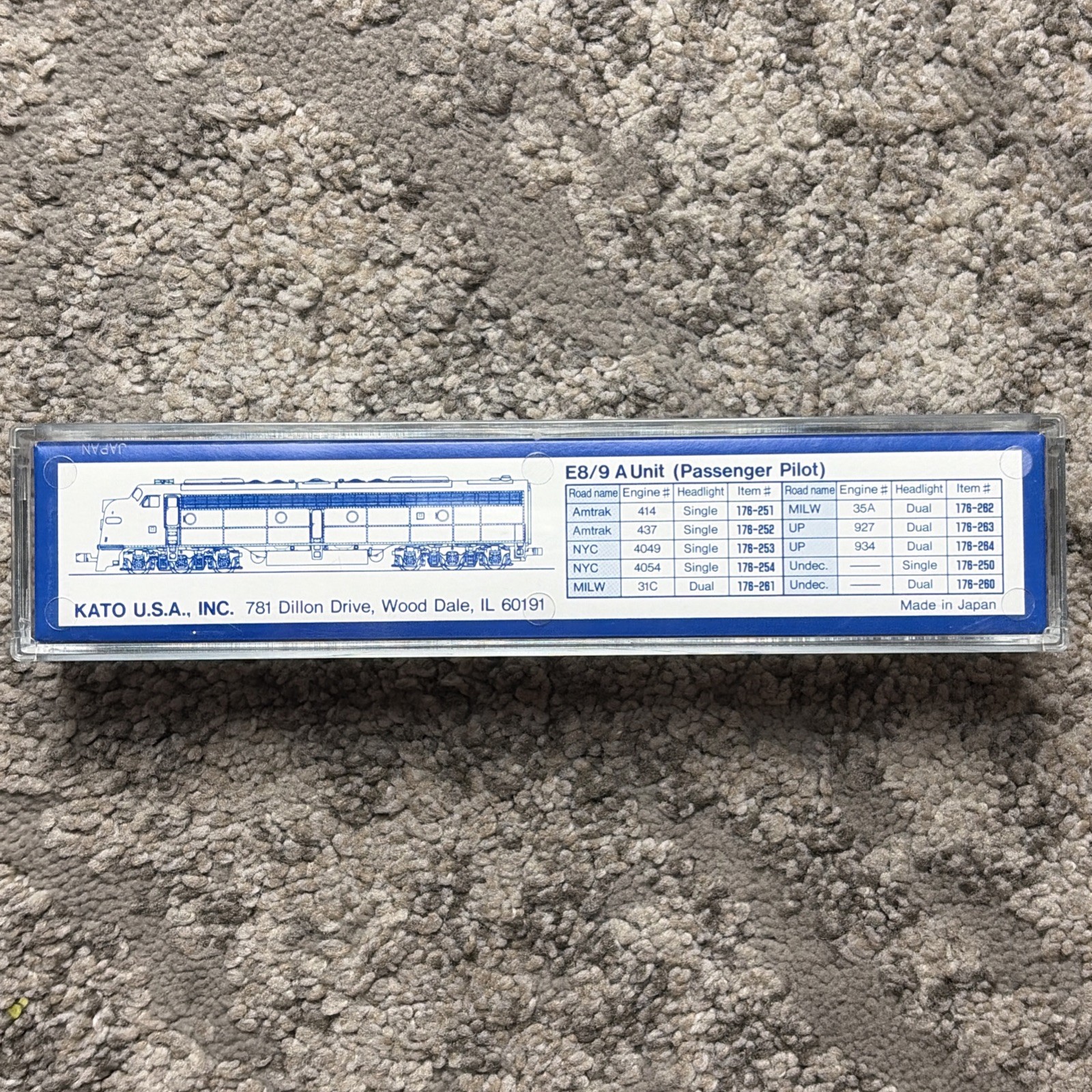 KATO N-Scale #176-251 EMD E8/9・A Unit Amtrak #414 Made in Japan