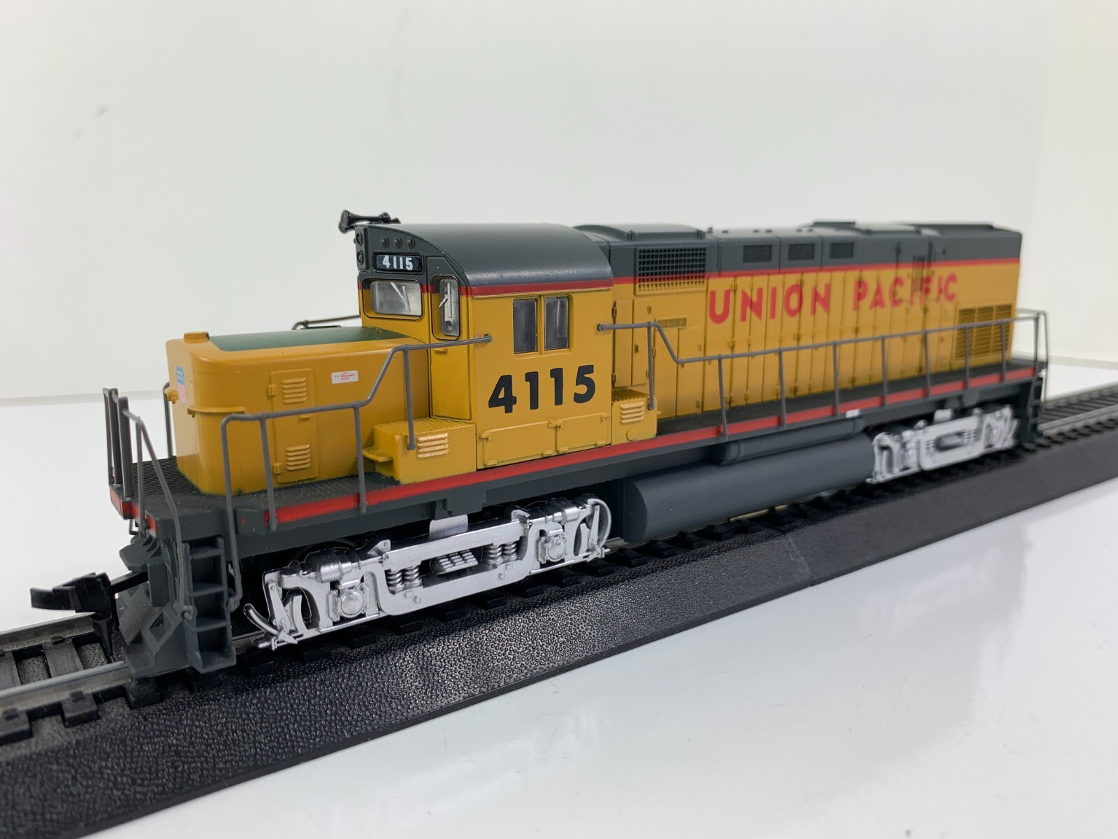 MRC Lima PB103 Alco C420 Union Pacific #4115 (C), HO scale