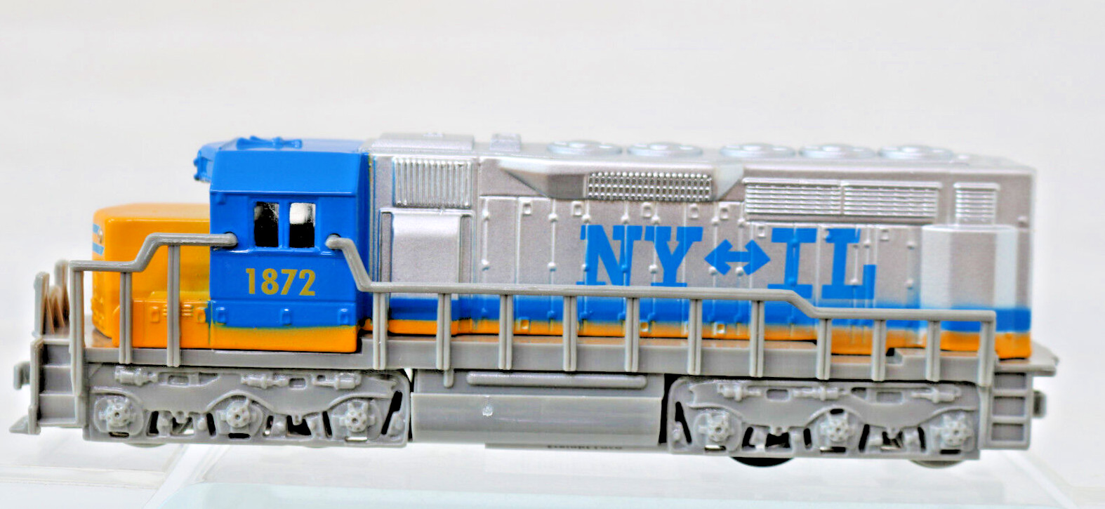 Freight Locomotive Pull Back Power Blue,Yellow Silver #1872 NY &IL Die Cast 7″