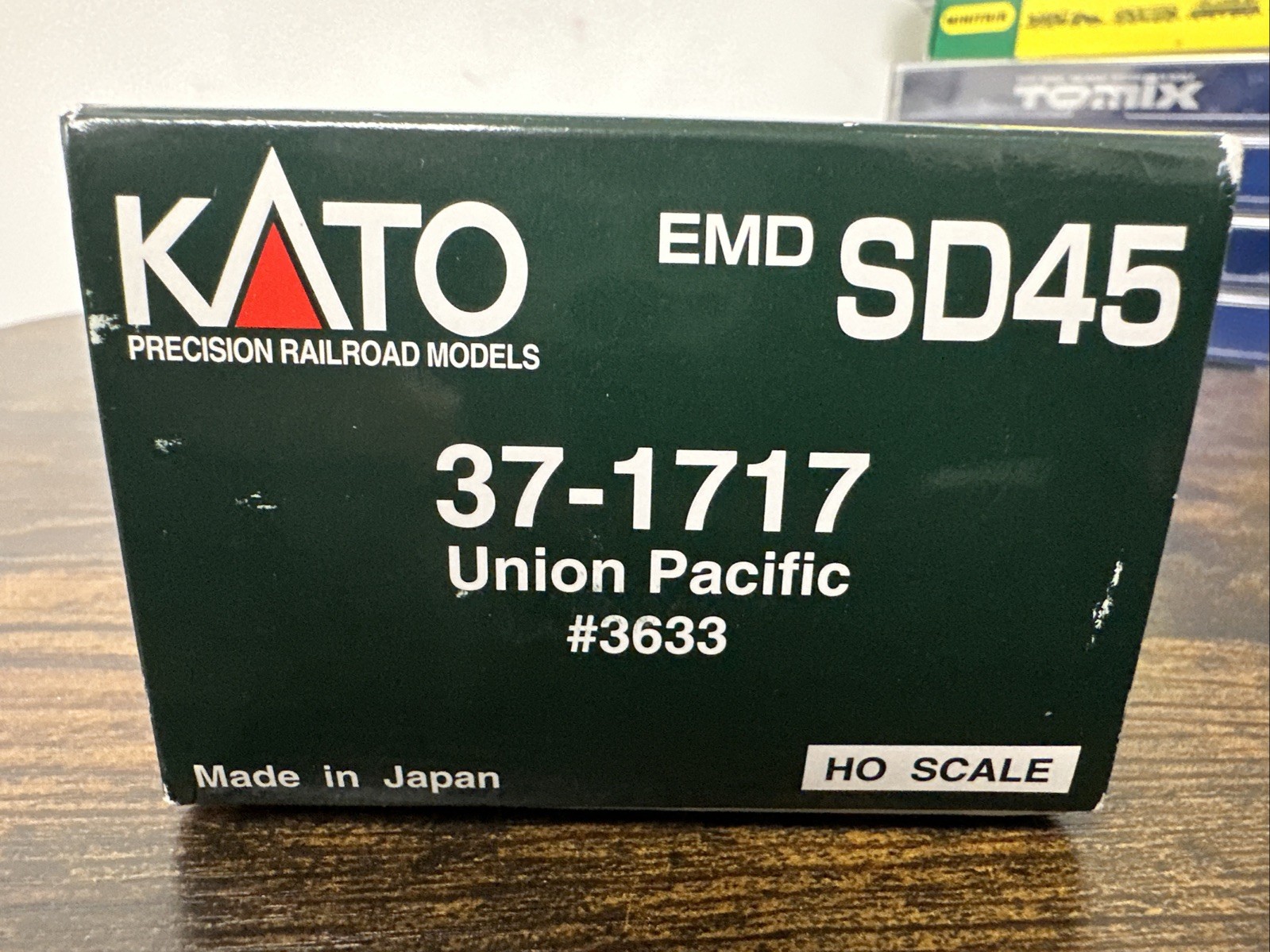 KATO HO #37-1717 EMD SD45 Diesel Locomotive Union Pacific #3633 Runs Well LNIB!