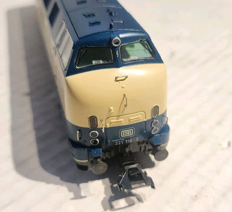 Märklin H0 Scale 3681 Diesel Engine BR221, DB -DIGITAL- AC