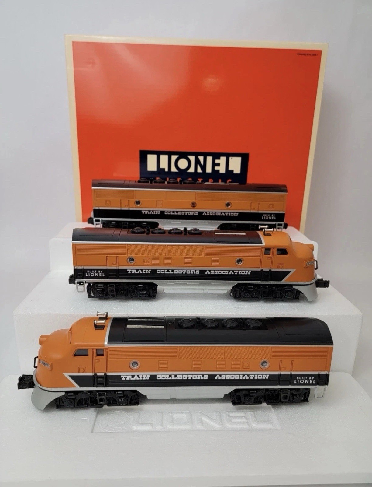 Lionel 11737 TCA 40th Anniversary O Gauge F3 ABA Diesel Locomotive Set