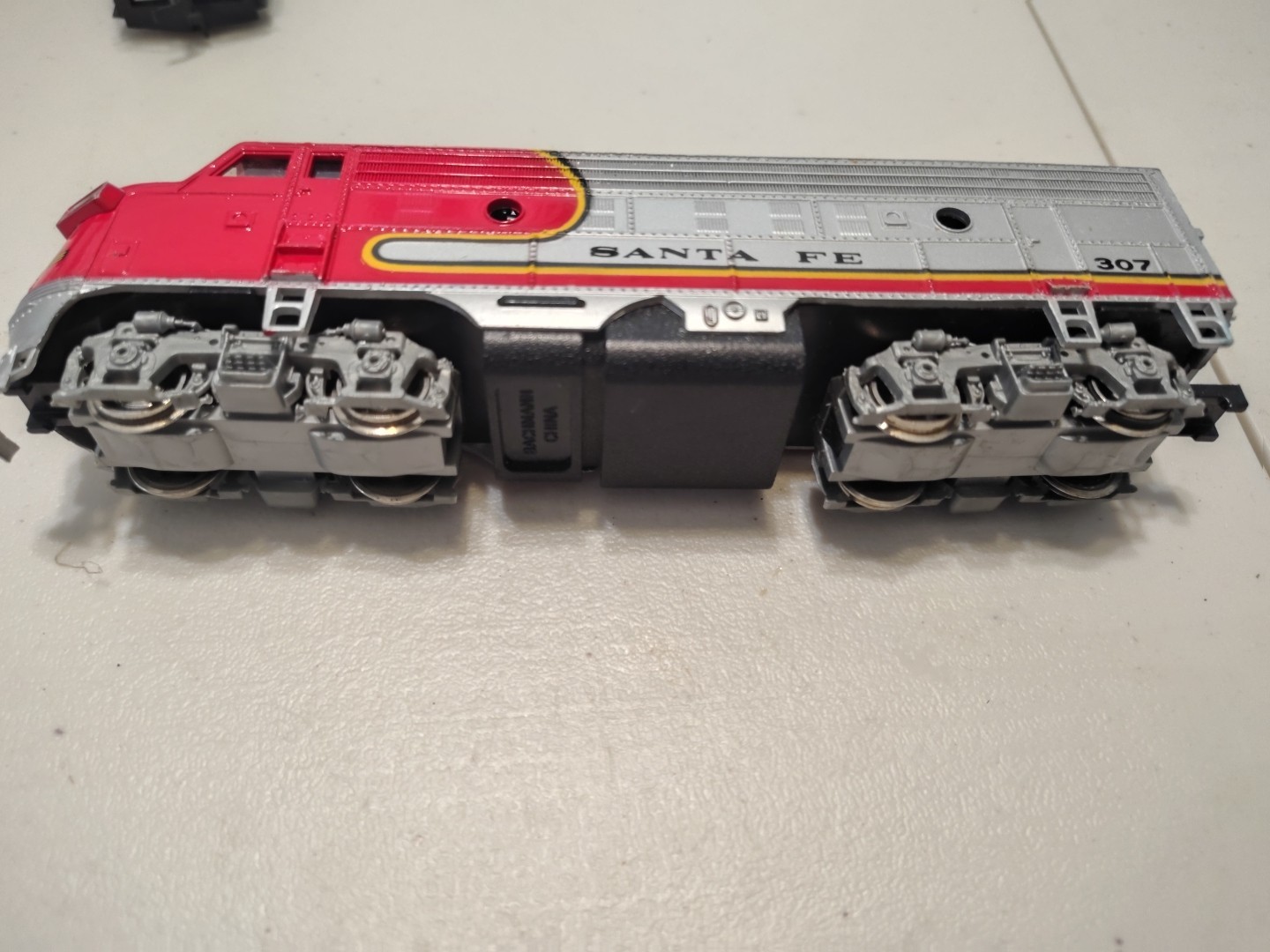 Vintage Bachman HO Scale Santa Fe Lighted Locomotive Red Silver Black #307