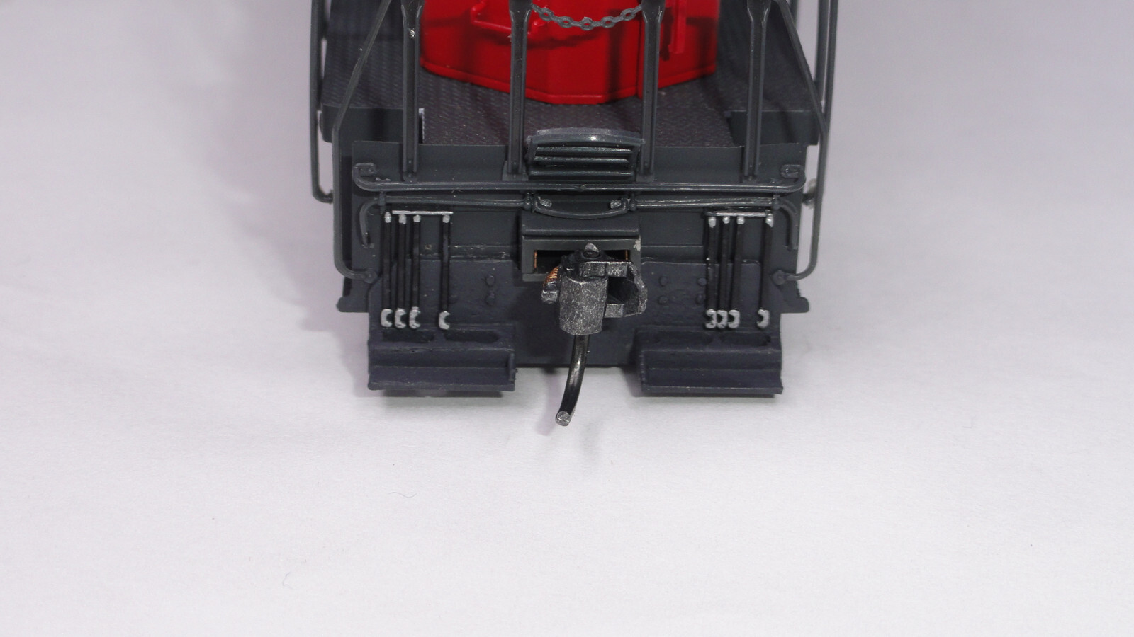 2 X 3D Printed Life Like GP7,GP9 Nose/Back Step Platform, HO