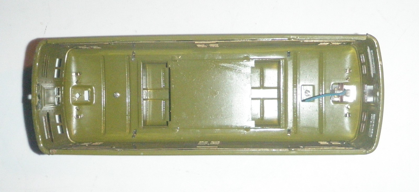 Lionel Pre War Standard Gauge No. 8 Locomotive Shell, Olive Green, Nice