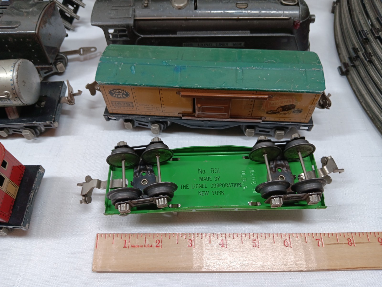 Vtg Lionel Lines 1689E O27 Locomotive and More – Untested See Pics Read Please