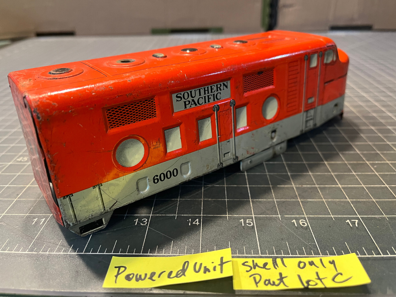 Marx Train SP 6000 POWERED Diesel Locomotive Engine METAL SHELL ONLY PART LOT C
