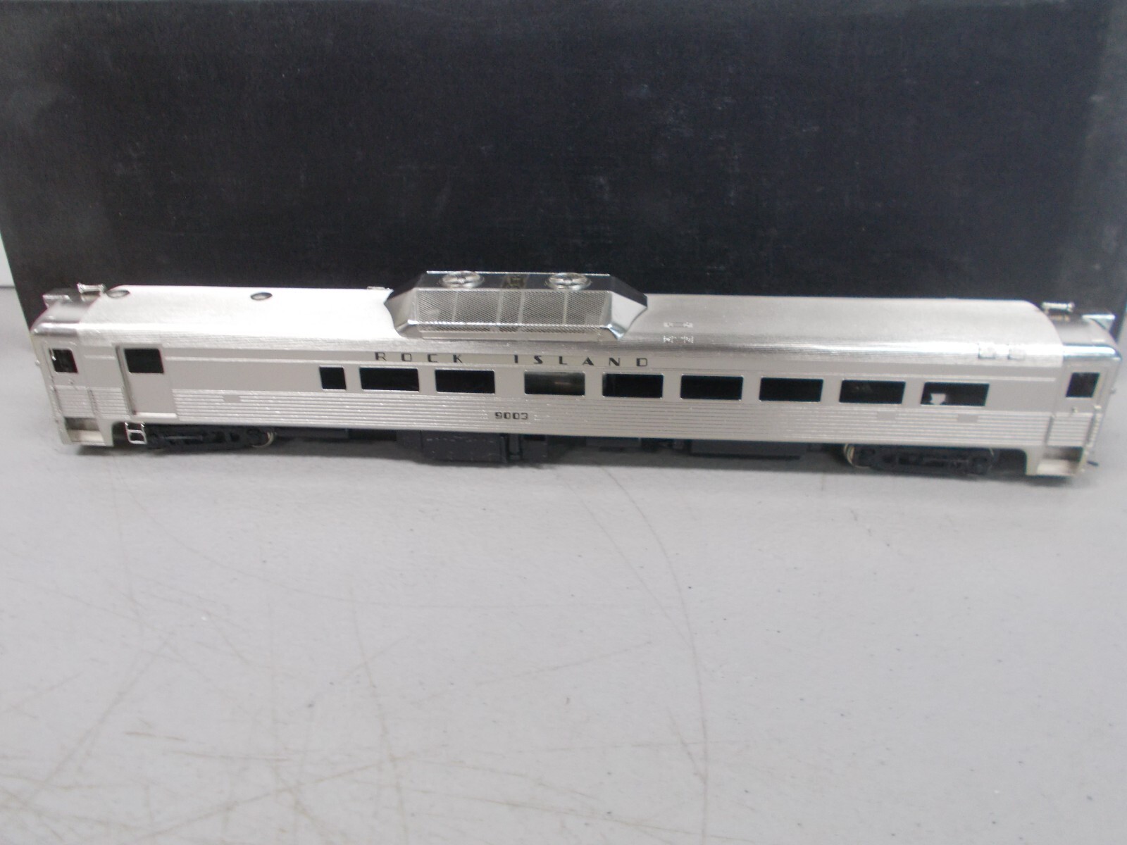THE TRAIN SHOP ~BRASS ~ ROCK ISLAND RDC-2 MODERNIZED # 9903 COACH CAR ~HO SCALE